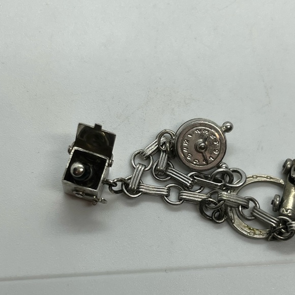 Vintage sterling silver charm bracelet enamel 11 charms some movable - Picture 16 of 16